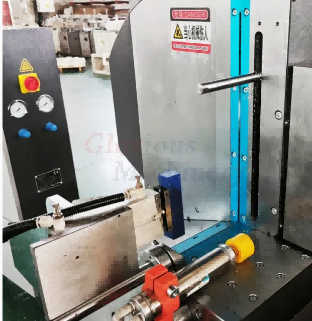 Надточна внутрішня поворотна пила 550 CNC (45°/90°)